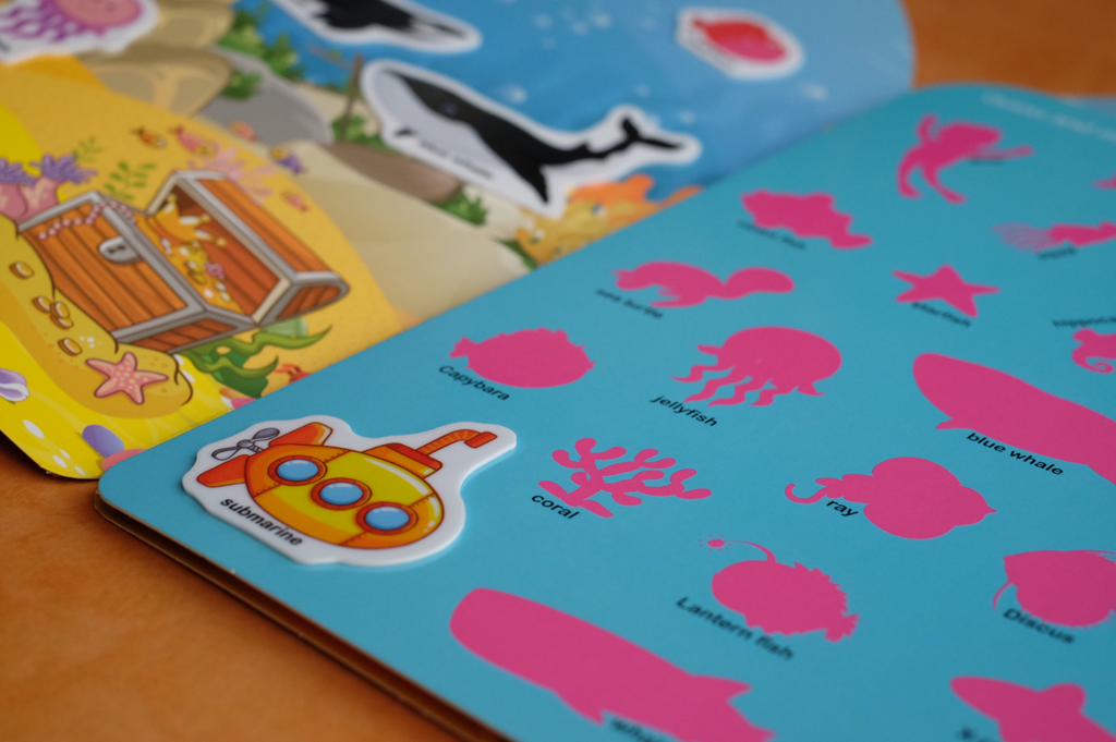 sticker book - Imagen 3