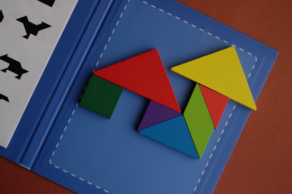 magnetic tangram
