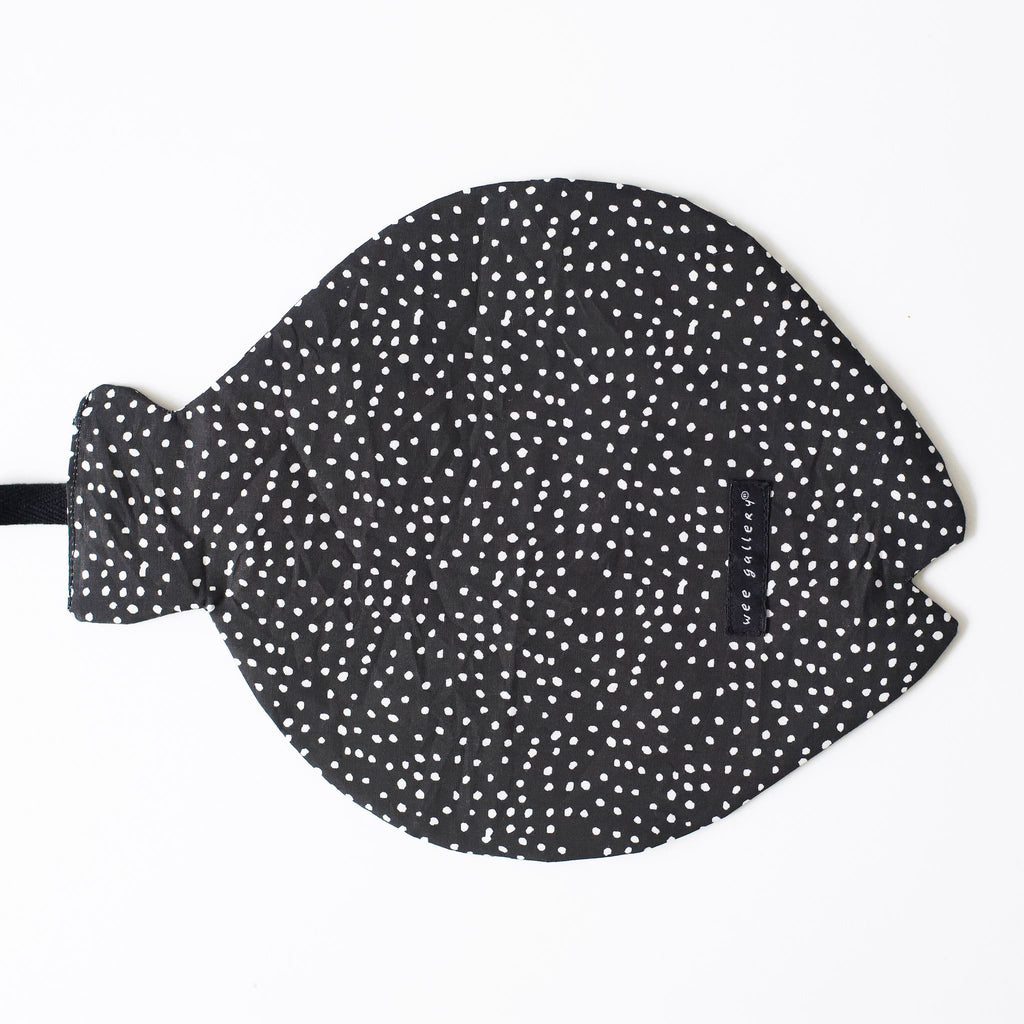 organic crinkle toy: fish - Imagen 2