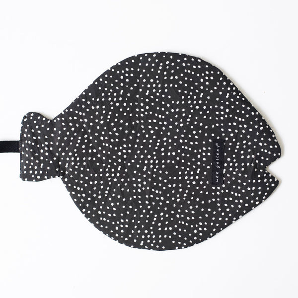 organic crinkle toy: fish - Imagen 2